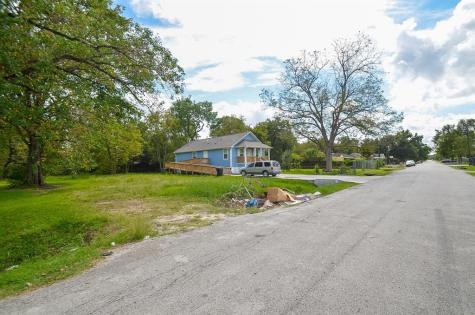 4602 Kress Street Houston TX 77026