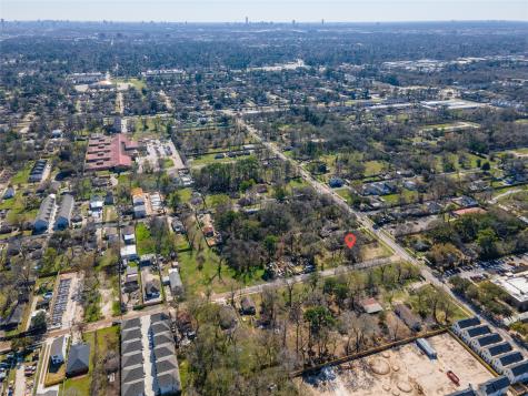 5922 Knox Street Houston TX 77091