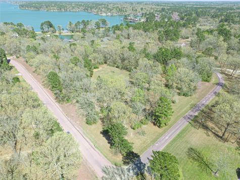 120 Island Drive Livingston TX 77351