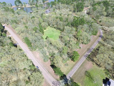 120 Island Drive Livingston TX 77351
