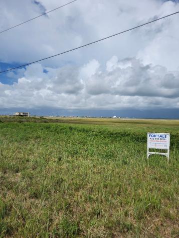 1619 Blue Water Highway Surfside Beach TX 77541
