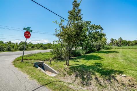 0000 23 1/2 Street San Leon TX 77539