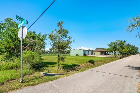 0000 23 1/2 Street San Leon TX 77539
