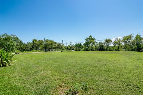 0000 23 1/2 Street San Leon TX 77539