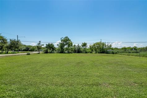 0000 23 1/2 Street San Leon TX 77539