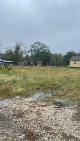 1110 N 13th Street Orange TX 77630