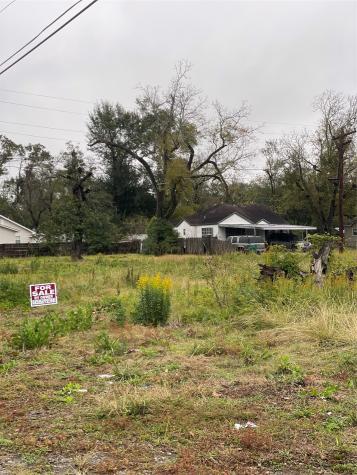 1110 N 13th Street Orange TX 77630
