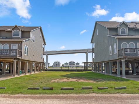 163 Boat Slip Road Matagorda TX 77457