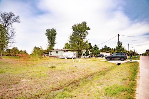 1152 County Road 5011 Cleveland TX 77327