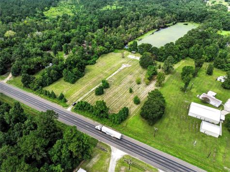 19375 Highway 321 Cleveland TX 77327