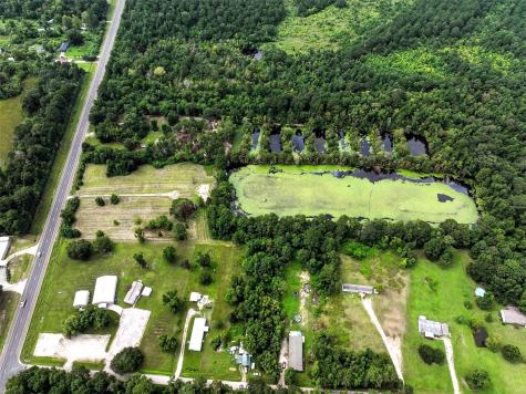 19375 Highway 321 Cleveland TX 77327