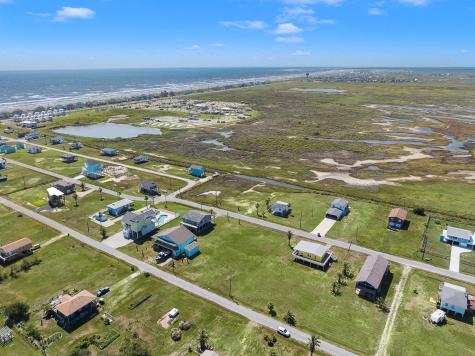 3922 5th Street Galveston TX 77554