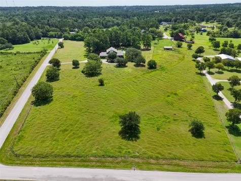 Tbd Thompson Road Willis TX 77318