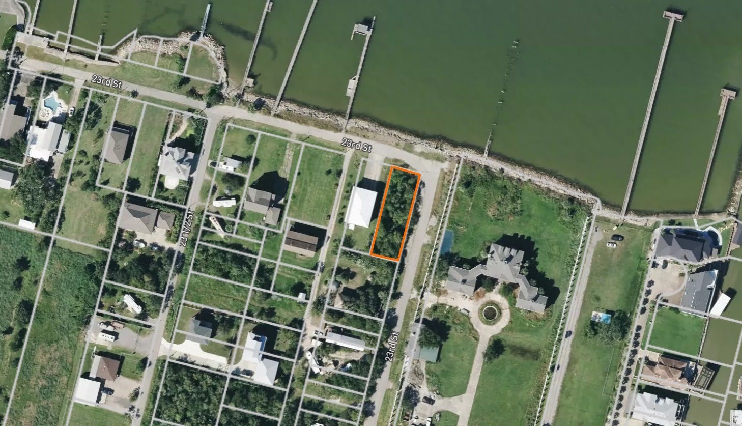 0 Avenue A San Leon TX 77539