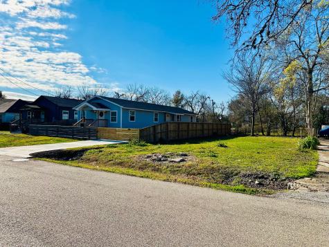 6610 Eastwood Street Houston TX 77021