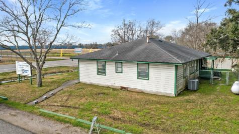 1176 Fm 517 Road Alvin TX 77511