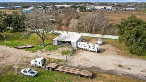 1176 Fm 517 Road Alvin TX 77511