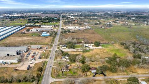 1176 Fm 517 Road Alvin TX 77511