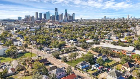 1913 Hardy Street Houston TX 77026