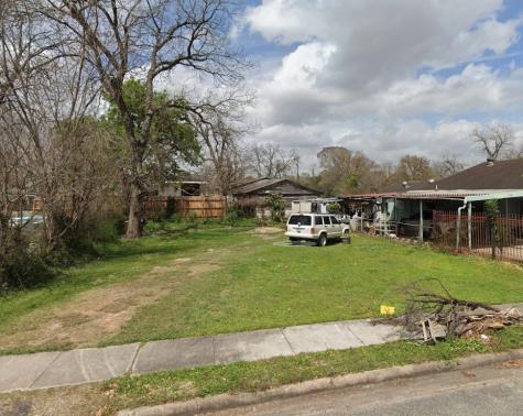 5103 Evella Street Houston TX 77026