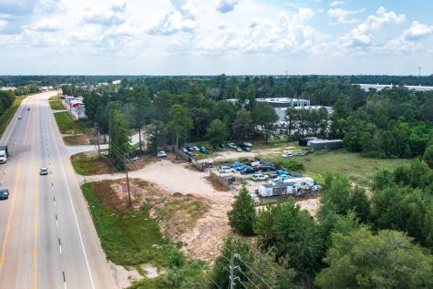 2947 N Loop 336 East Conroe TX 77301