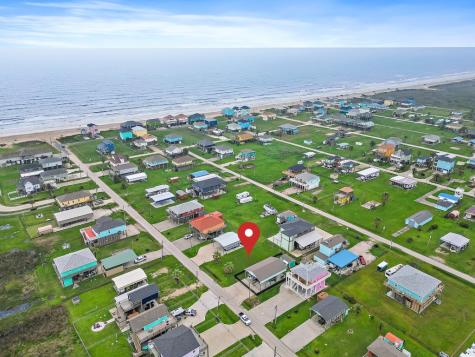 883 East Road Crystal Beach TX 77650