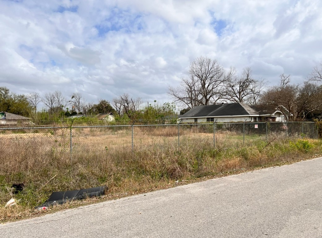 000 Los Angeles Street Houston TX 77026