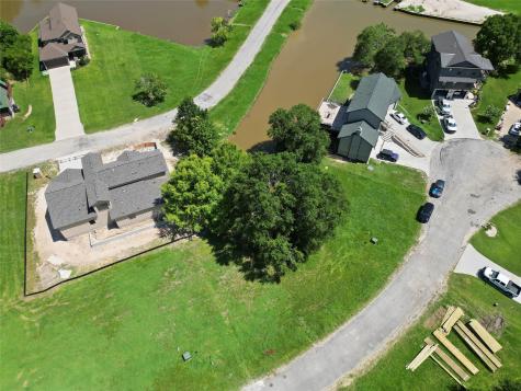 5 Wild Iris Court Huntsville TX 77340