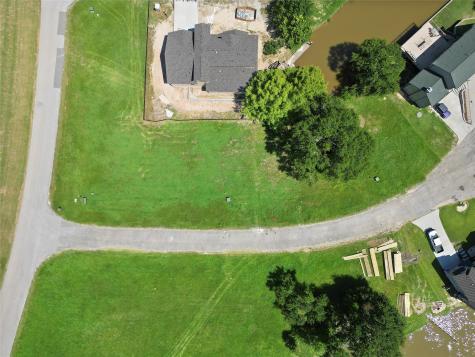 5 Wild Iris Court Huntsville TX 77340