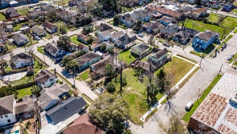 1212 Pinckney Street Street Houston TX 77009