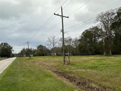 111 County Road 1333 Liberty TX 77575
