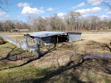 111 County Road 1333 Liberty TX 77575