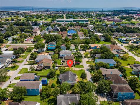 822 Cedar Road Clear Lake Shores TX 77565
