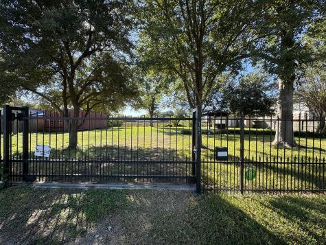 757 Lucky Street Houston TX 77088
