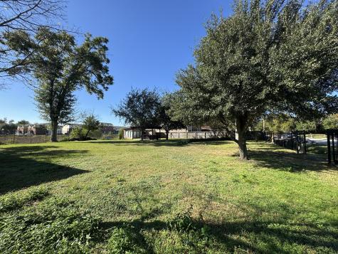757 Lucky Street Houston TX 77088
