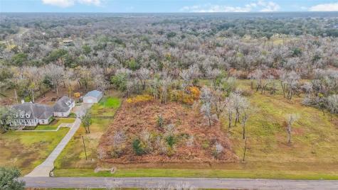 1002 Cross Timbers Drive Rosharon TX 77583