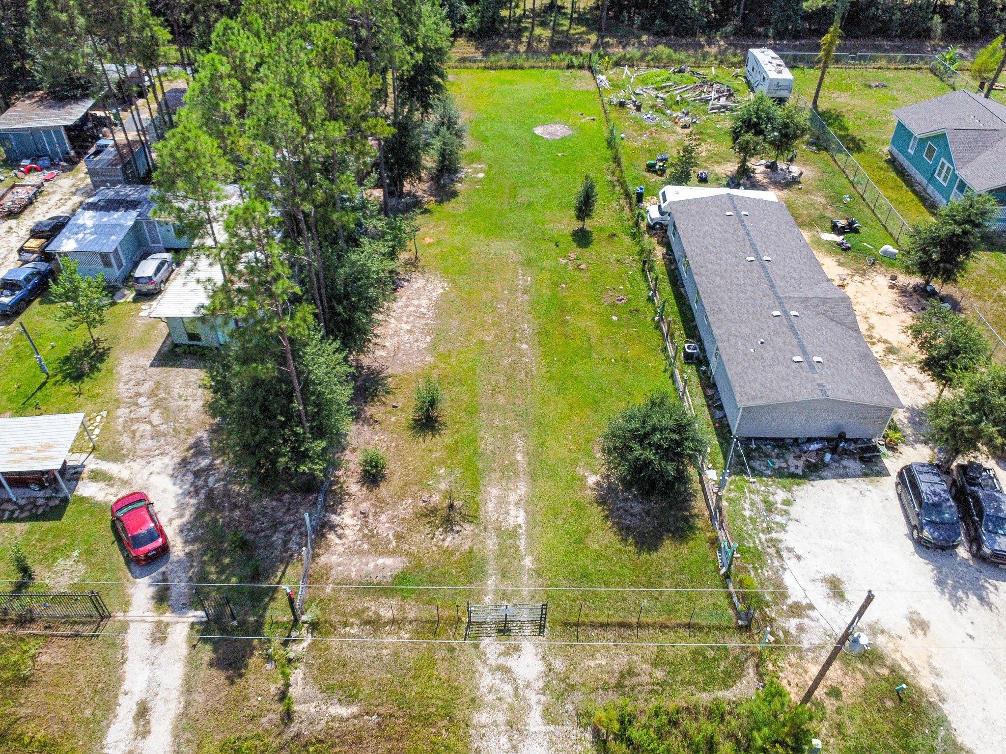 1317 County Road 5003 Cleveland TX 77327