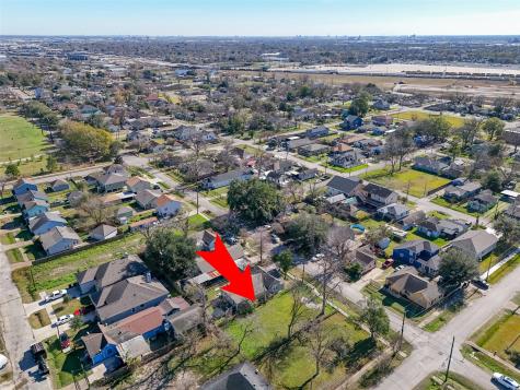 4607 Evella Street Houston TX 77026