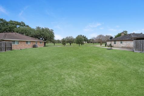 5715 S Braeswood Boulevard Houston TX 77096