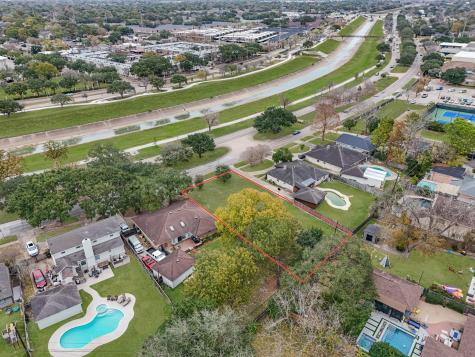 5715 S Braeswood Boulevard Houston TX 77096