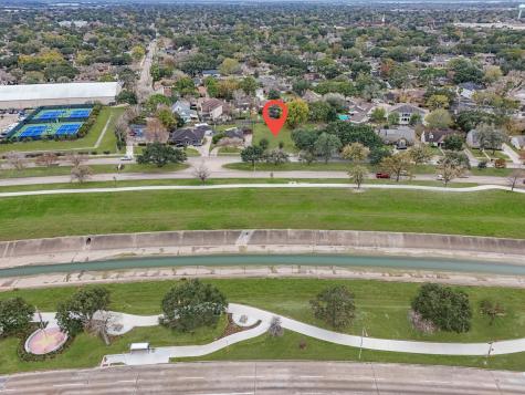 5715 S Braeswood Boulevard Houston TX 77096
