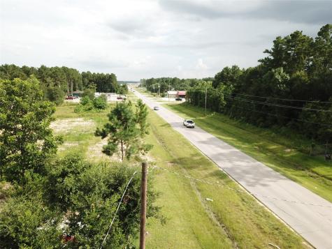 777 County Road 3549 Cleveland TX 77327
