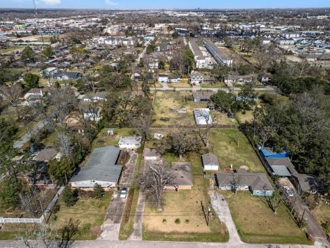 406 Del Norte Street Houston TX 77018
