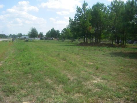 3667 Road 5210 Cleveland TX 77327