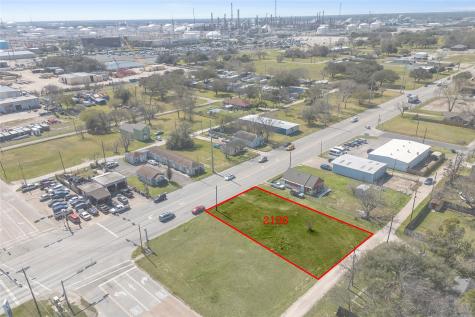 2106 Texas Avenue Texas City TX 77590