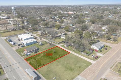 2106 Texas Avenue Texas City TX 77590