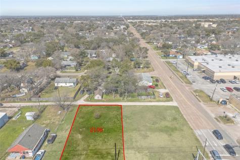 2106 Texas Avenue Texas City TX 77590