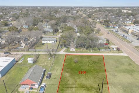 2106 Texas Avenue Texas City TX 77590