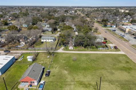 2106 Texas Avenue Texas City TX 77590
