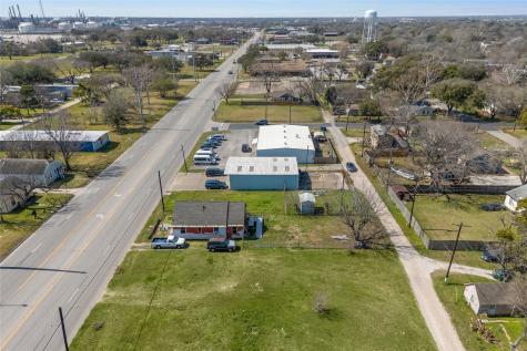 2106 Texas Avenue Texas City TX 77590